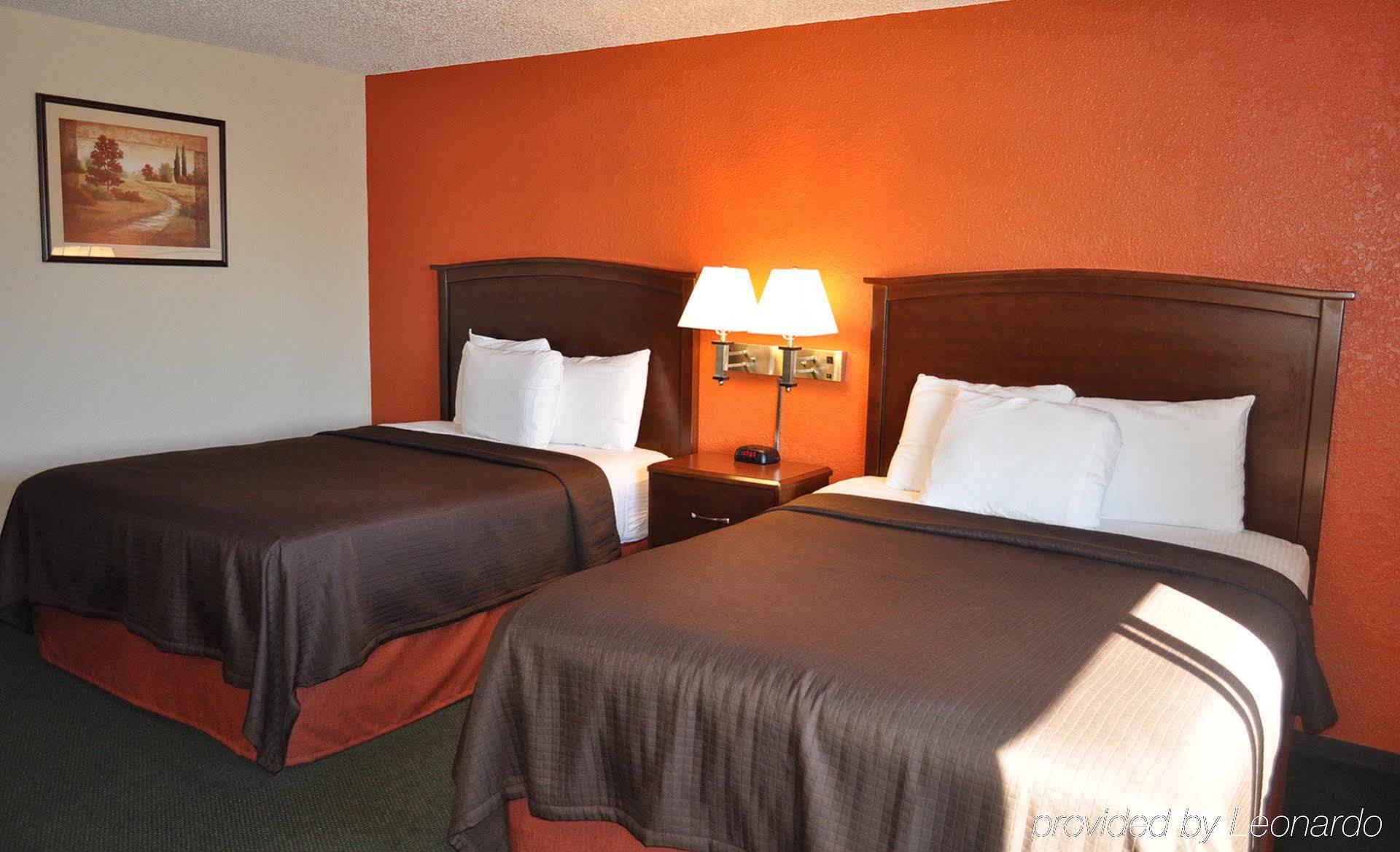 Americinn By Wyndham Plymouth Buitenkant foto